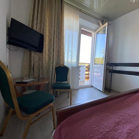 Olena Resort Bryukhovychi Εξωτερικό φωτογραφία